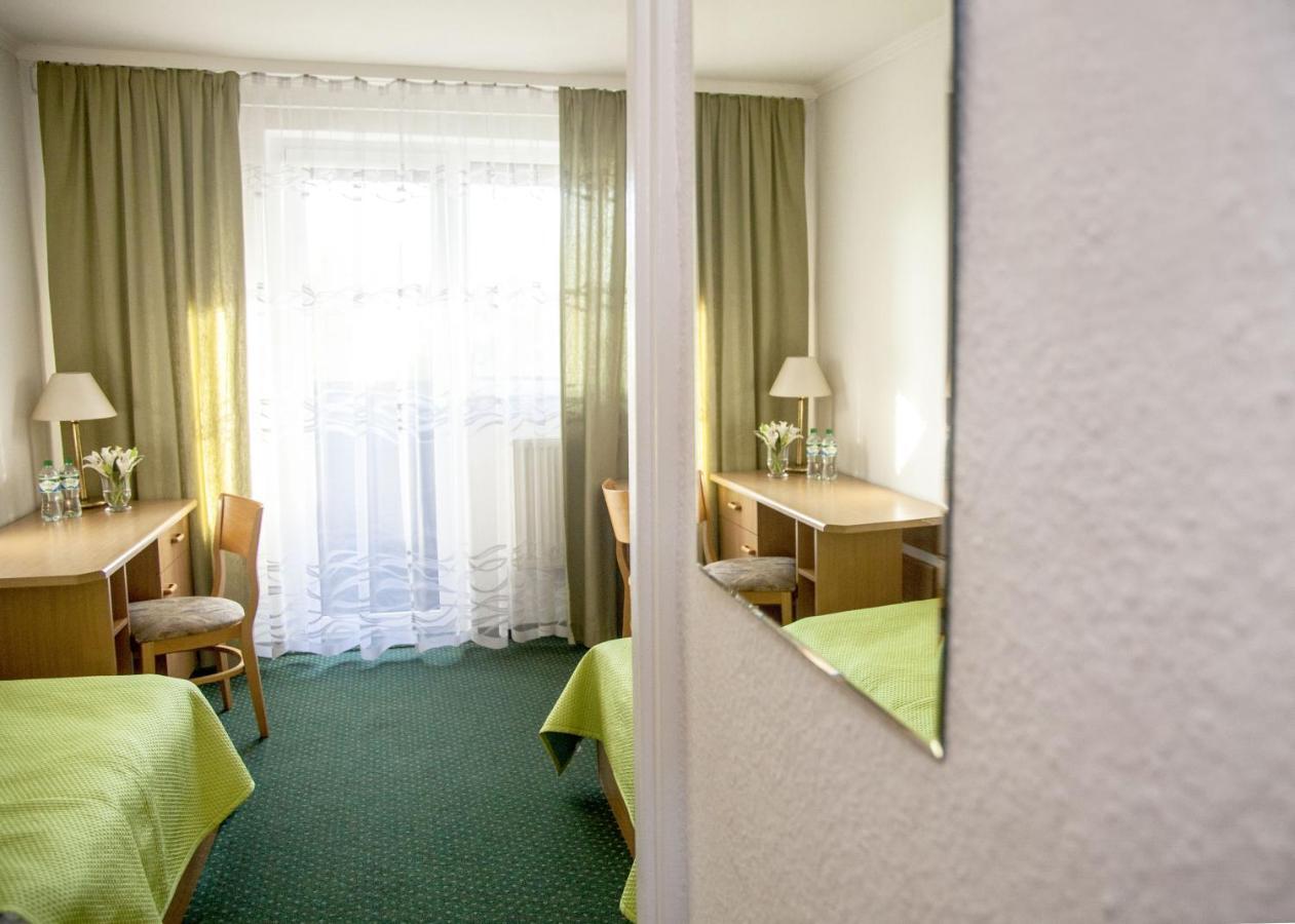 Zajazd Boryna Wieluń Exteriér fotografie